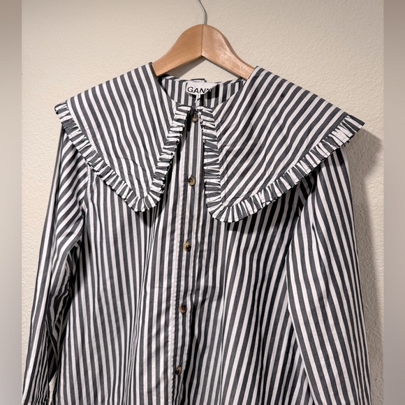 GANNI Mini Shirt Dress w/ Peter Pan Collar - Picture 5 of 9